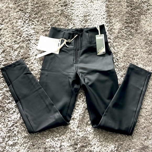 Freddy wr.up s/4 small black faux leather high waisted new nwt full length - Picture 5 of 11